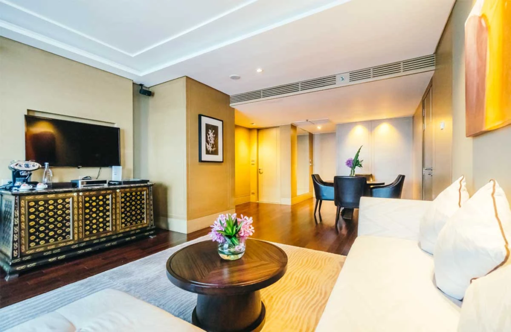 Buy Luxury Apartments in Lahore on Installments | Modern Living 2025