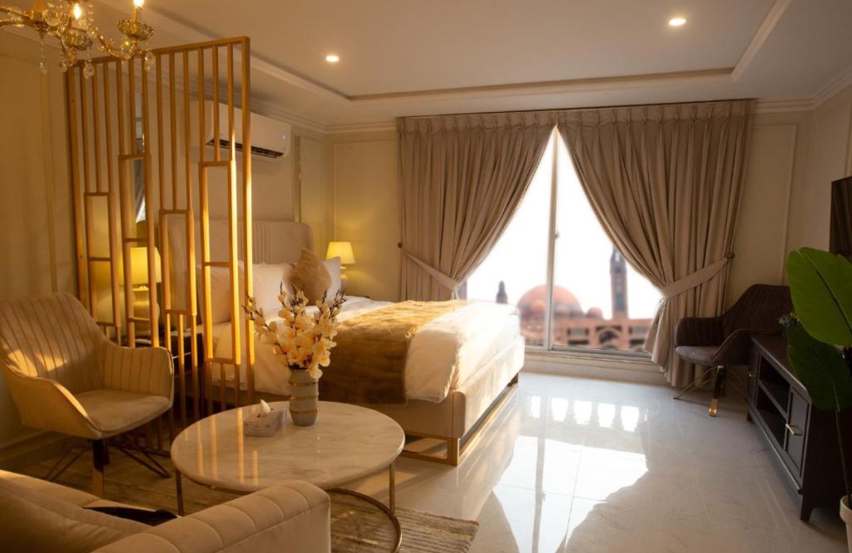 Image represent the luxury apartment in Lahore for sale and renting.